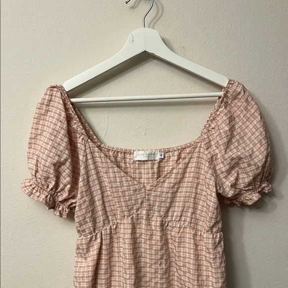 Nectar Elegant Pink Mini Dress with Flattering Fit 314 - Picture 6 of 10